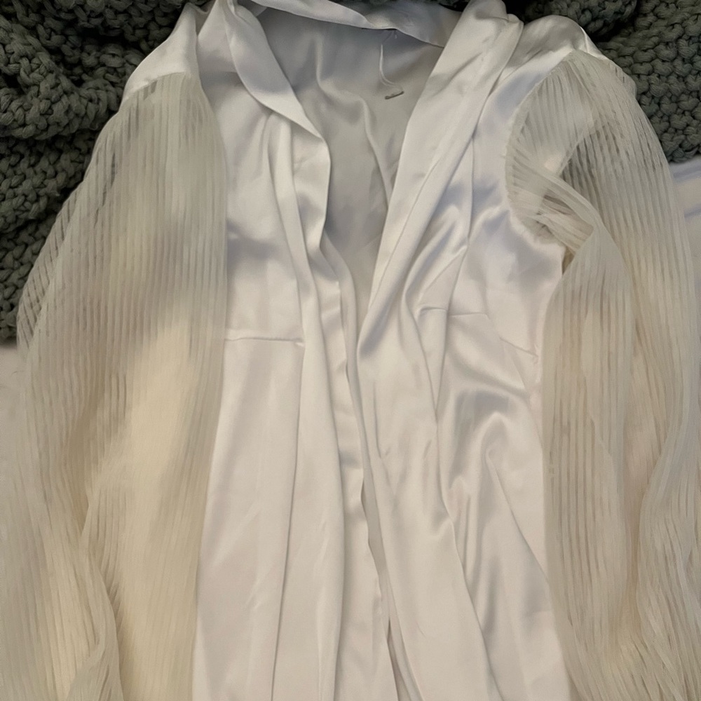 White Bridal Robe - Picture 4 of 5